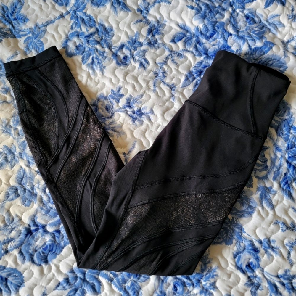 Lululemon Wunder Under High-Rise Tight 25" *Lace Black Leggings